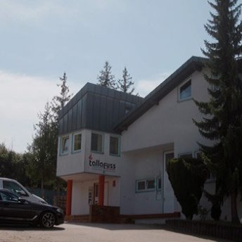 Bei uns fühlt sich Arbeiten fast wie Zuhause an - familiär, offen und mit Herz fürs Handwerk.